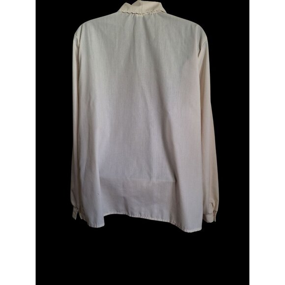Vintage Cream Button-Up Blouse With Embroidered Lace Collar & Long Sleeves - Picture 10 of 14